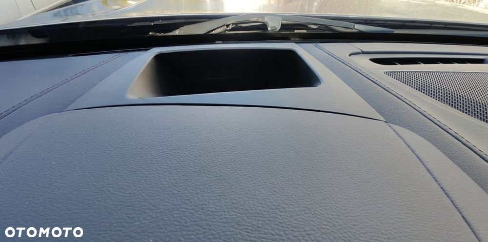 Volvo V90 T6 AWD Plug-In Hybrid Plus Dark - 20