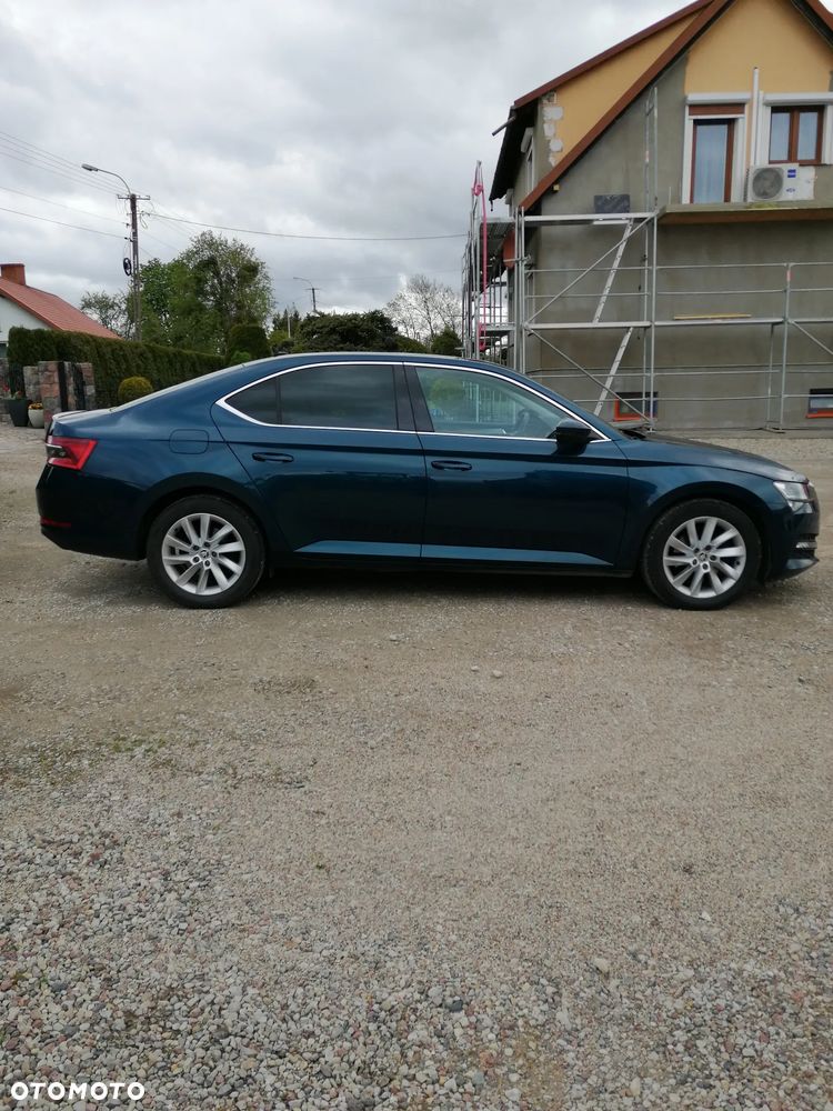 Skoda Superb 2.0 TDI Ambition DSG - 3