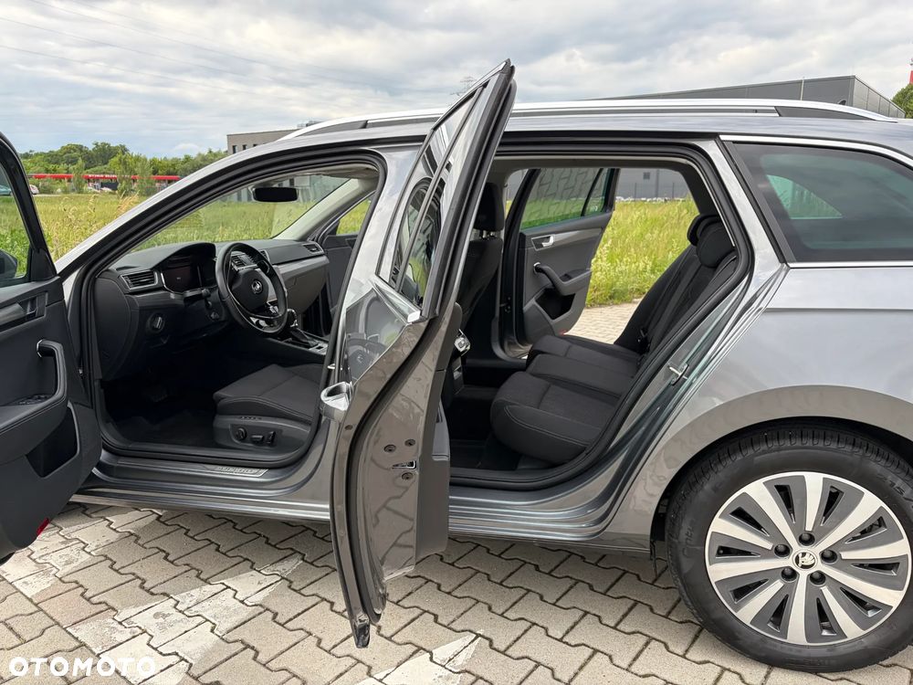 Skoda Superb 2.0 TSI Style DSG - 6