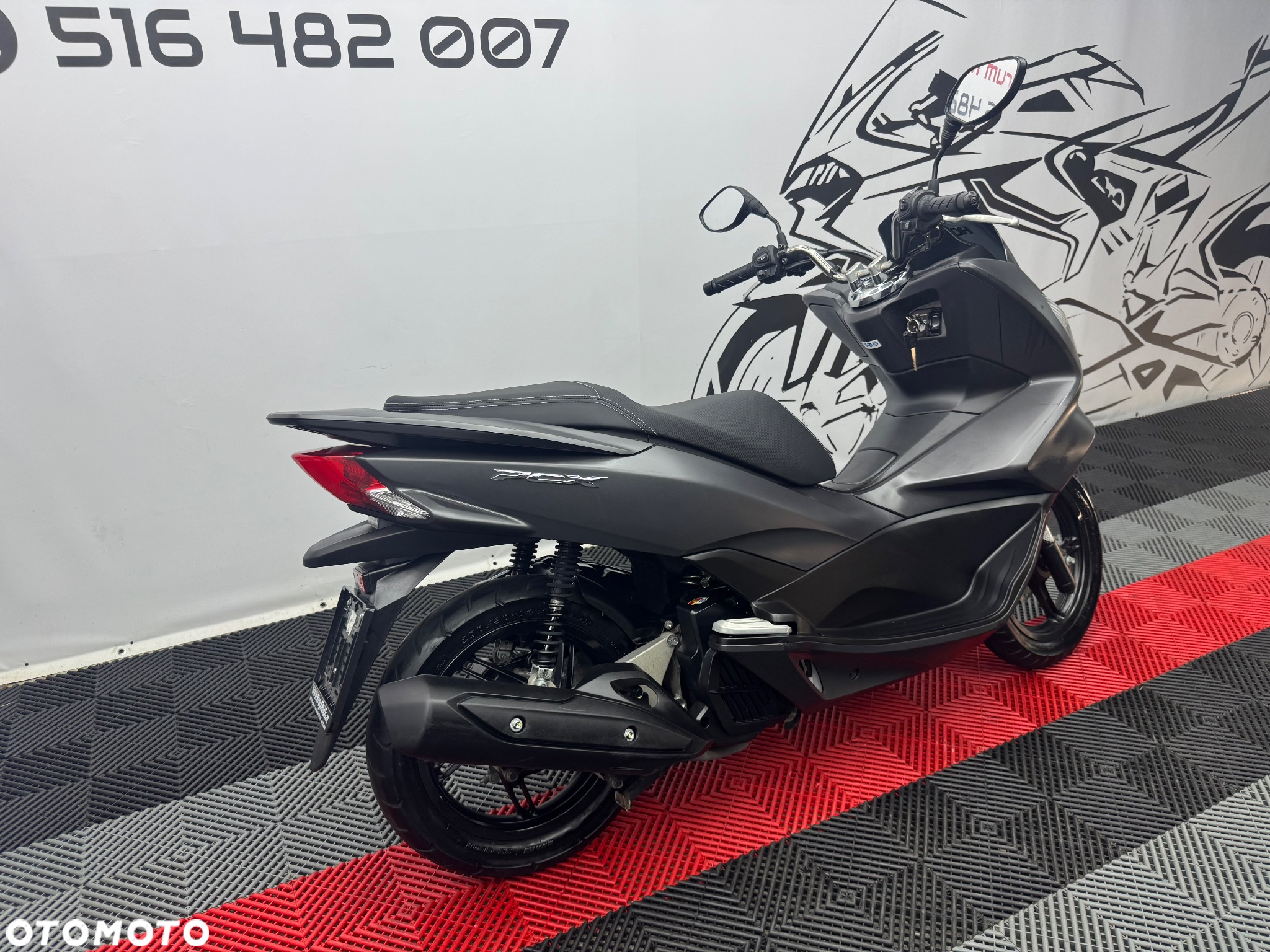 Honda PCX - 4