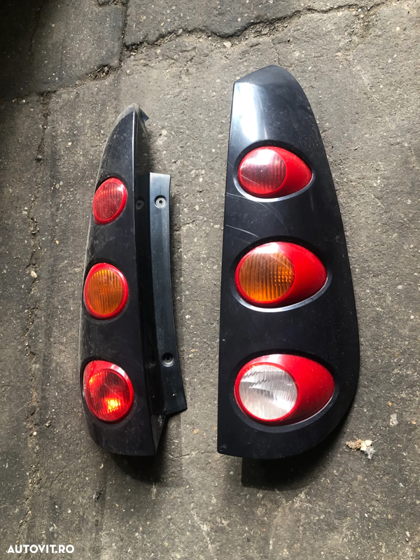 Stop stanga/Stop dreapta Smart Forfour stopuri