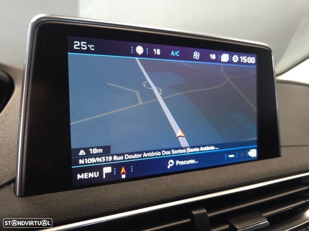 Peugeot 3008 1.5 BlueHDi Allure Pack EAT8 - 34