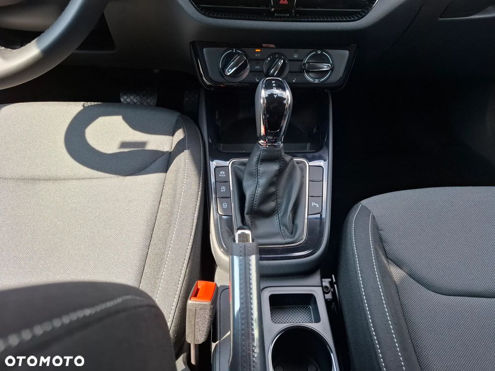 Skoda Fabia 1.0 TSI Drive DSG - 14