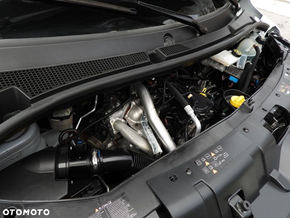 Renault MASTER WYWROTKA PODWÓJNA KABINA DOKA 6 MIEJSC TEMPOMAT LEDY BLIŹNIACZE KOŁA KLIMATYZACJA  145KM - 29