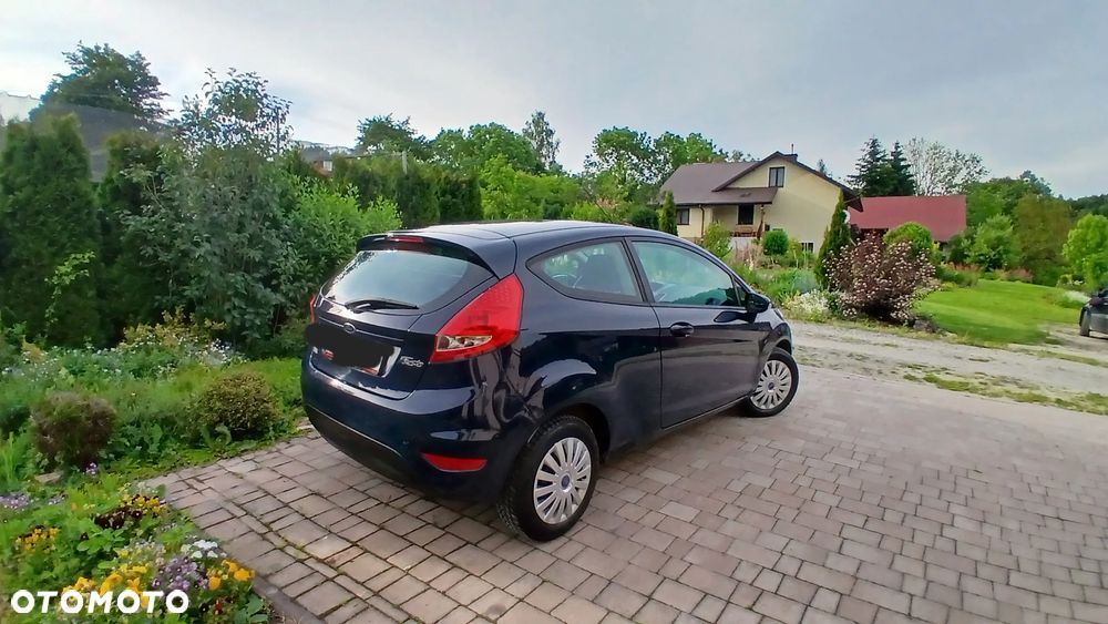 Ford Fiesta - 11