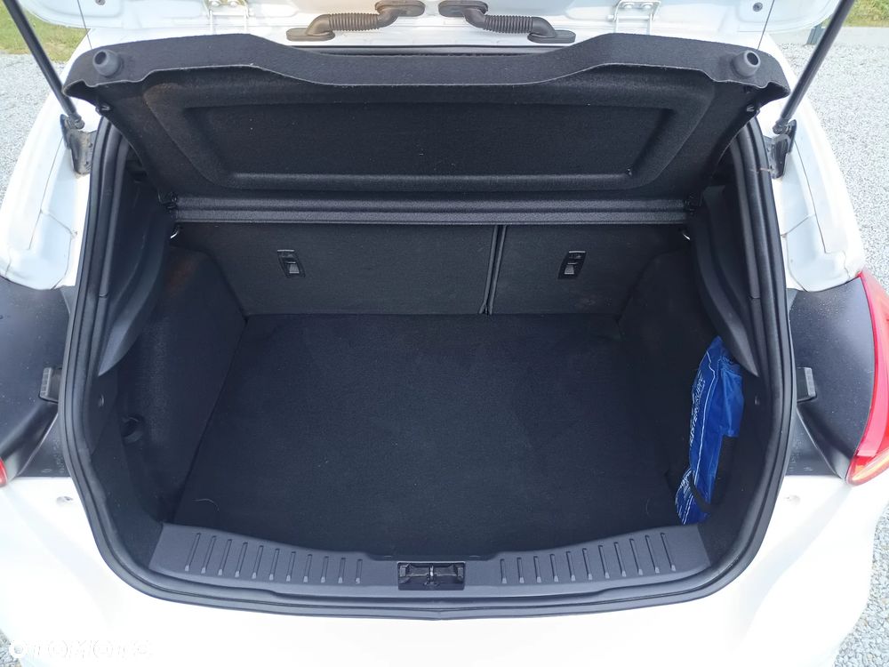 Ford Focus 1.0 EcoBoost Start-Stopp-System ST-LINE - 36