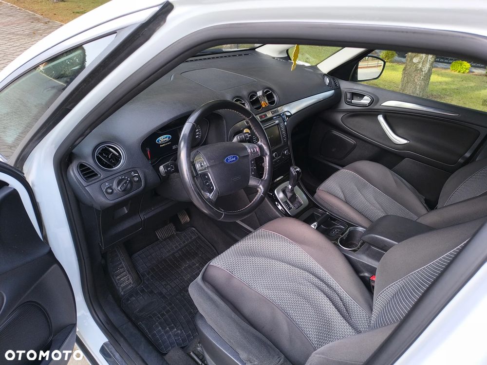 Ford S-Max 2.0 TDCi DPF Titanium - 8