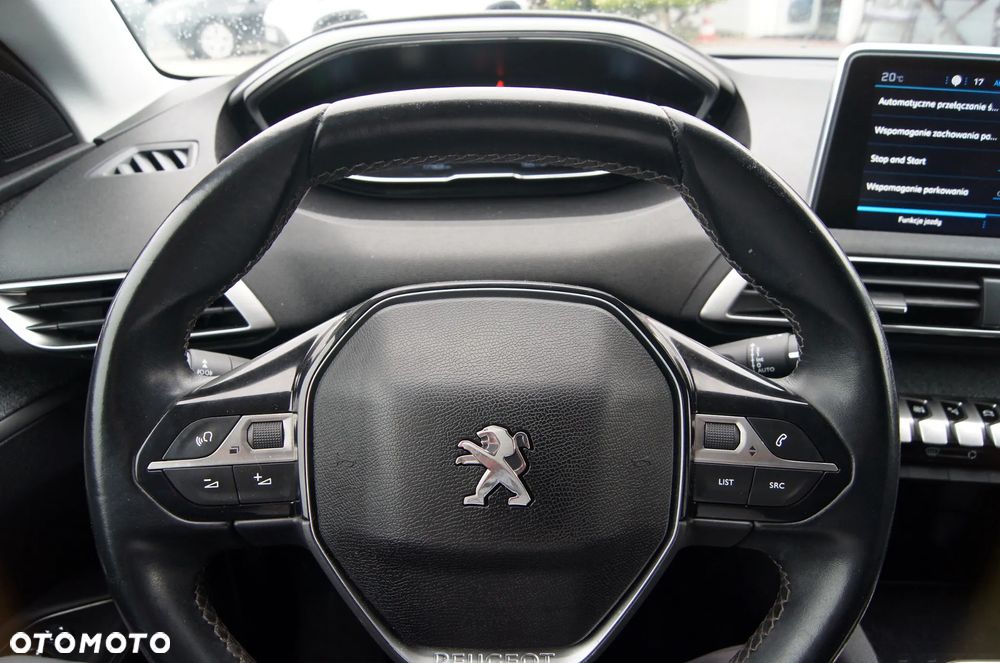 Peugeot 3008 1.5 BlueHDi Allure S&S - 24