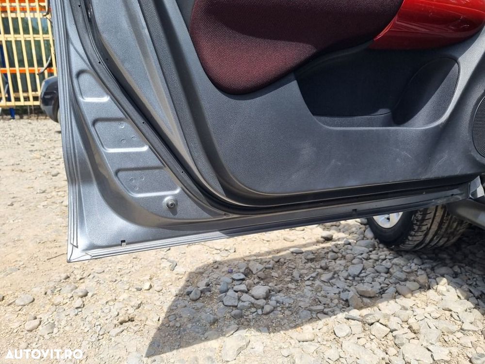 Usa Stanga Fata Nissan Juke 2010 - 2014 SUV 4 Usi Gun Metallic Kad (1507) - 2