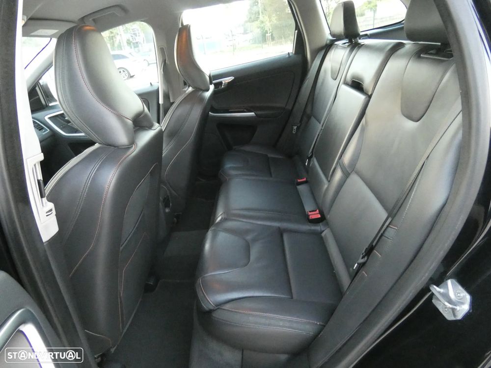 Volvo XC 60 2.0 D4 VOR - 12