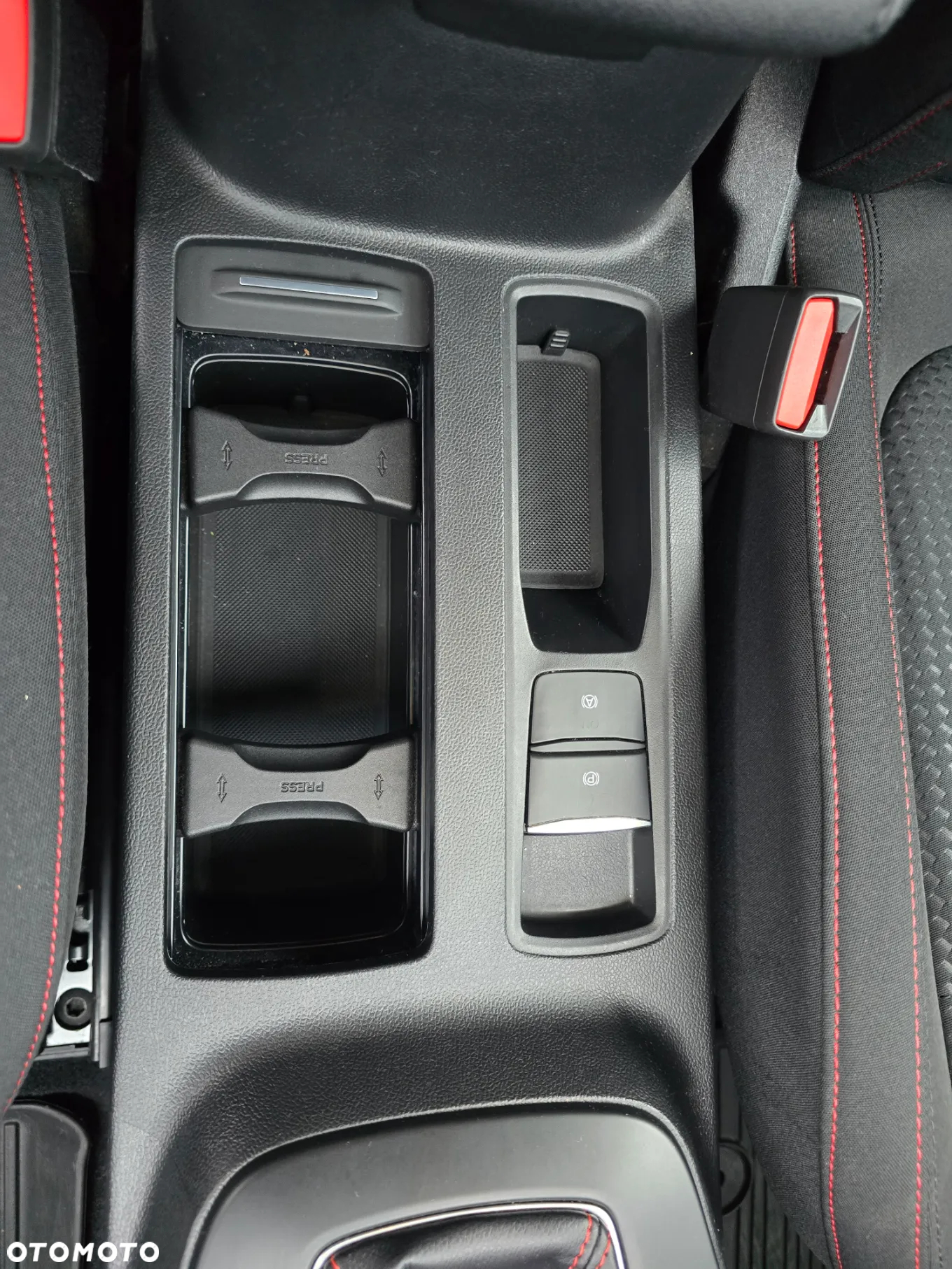 Ford Focus 1.0 EcoBoost ST-Line - 16