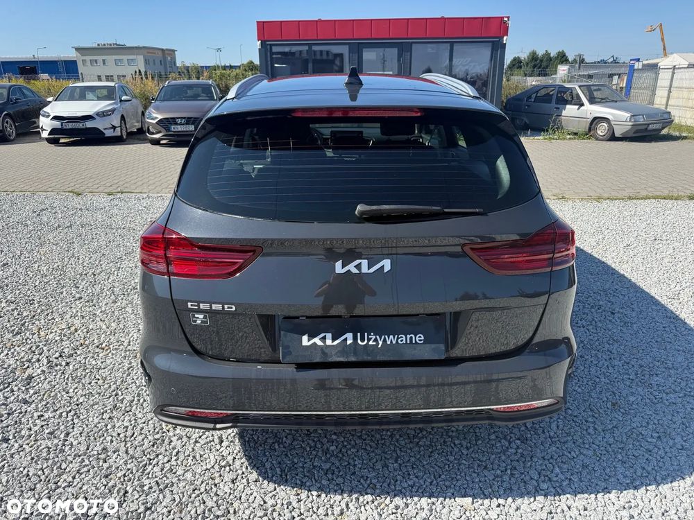 Kia Ceed 1.5 T-GDI M - 7