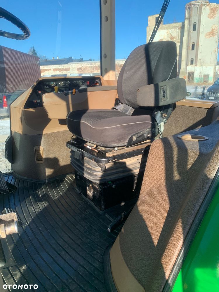 John Deere 8200 - 10