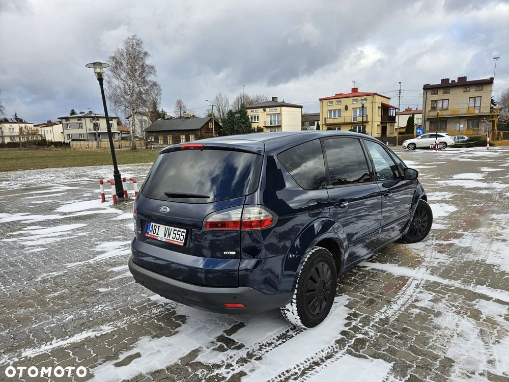 Ford S-Max 2.0 TDCi DPF Champions Edition - 4