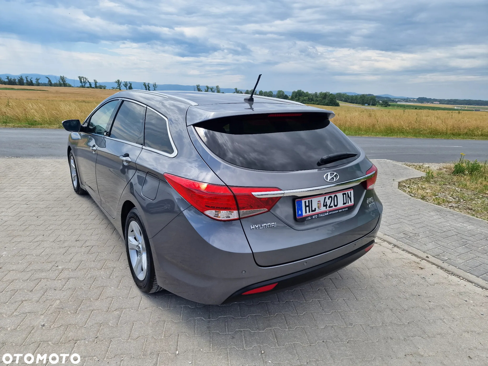 Hyundai i40 Kombi 1.7 CRDi Premium - 13