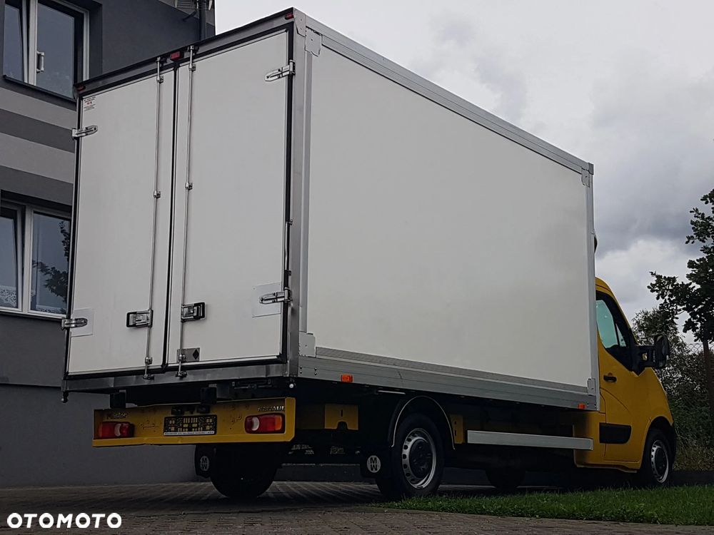 Renault MASTER KONTENER 8EP 4,21x2,23x2,22 KLIMA KRAJOWY MANUAL  6-BIEGÓW DMC 3500 KG - 29