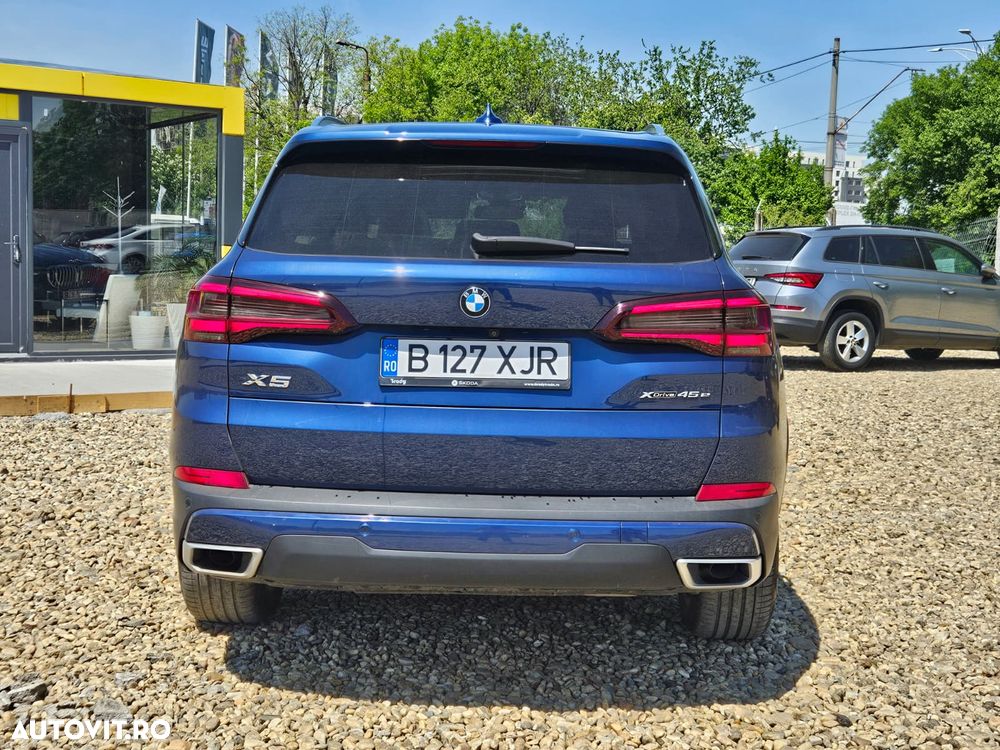 BMW X5 xDrive45e - 8
