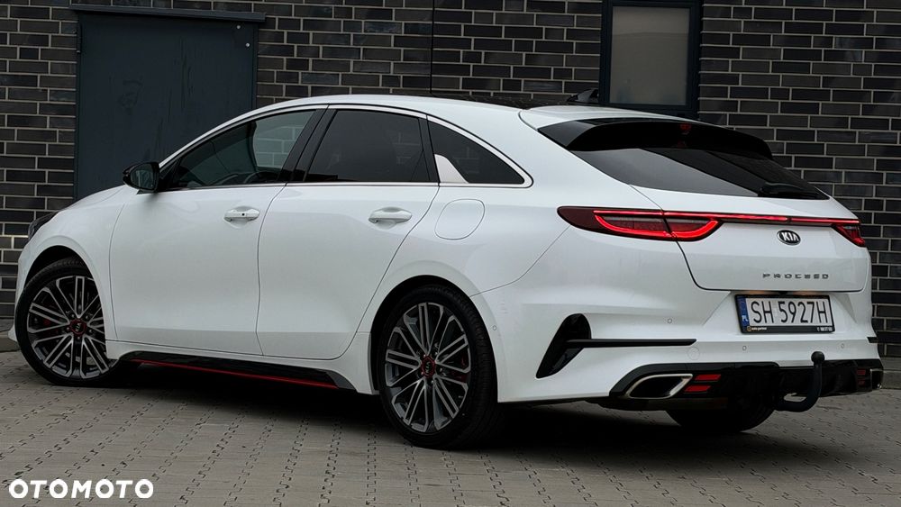 Kia ProCeed 1.6 T-GDI DCT7 OPF GT - 15