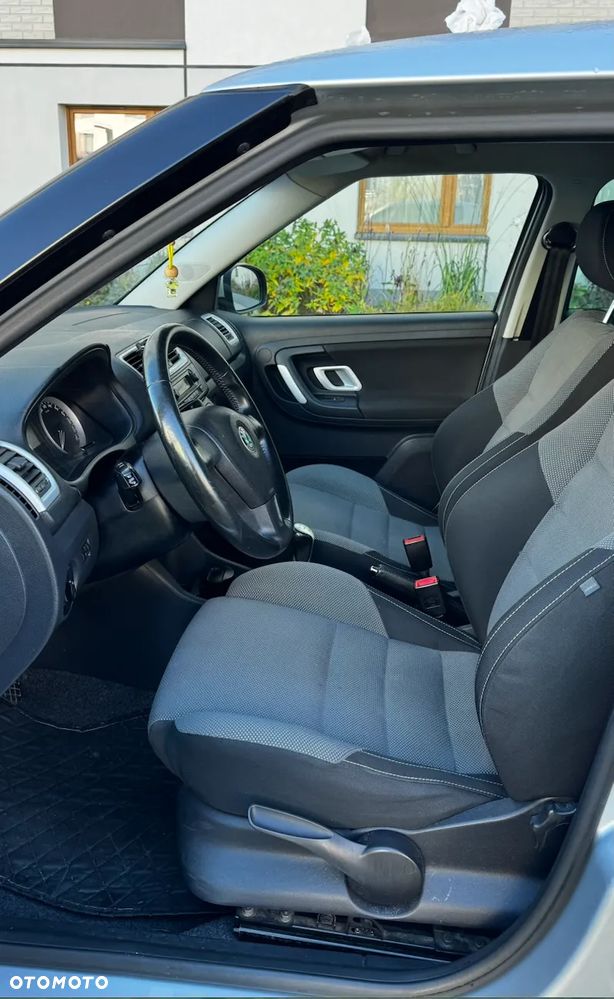 Skoda Fabia 1.4 16V Ambiente - 5