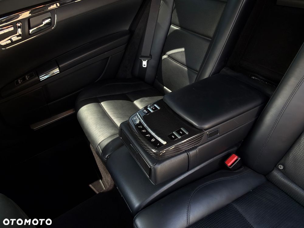 Mercedes-Benz Klasa S 63 AMG L - 18