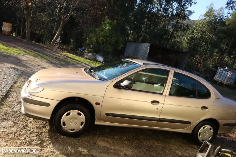 Renault Mégane CC - 3