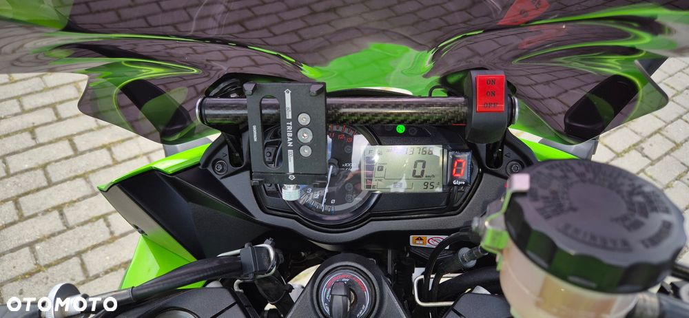 Kawasaki Ninja 1000 SX - 5