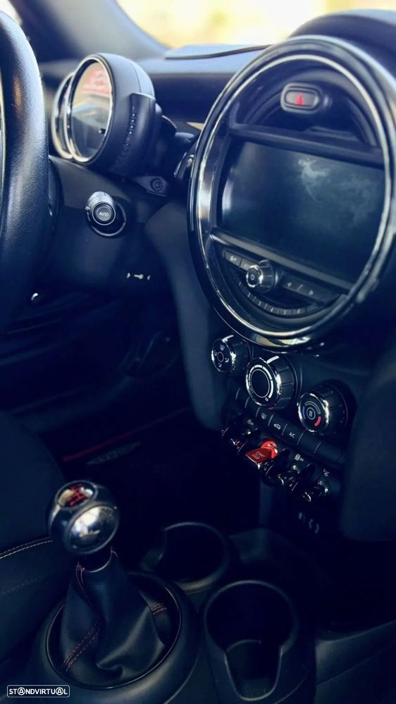 MINI 3 Portas Cooper SD - 8