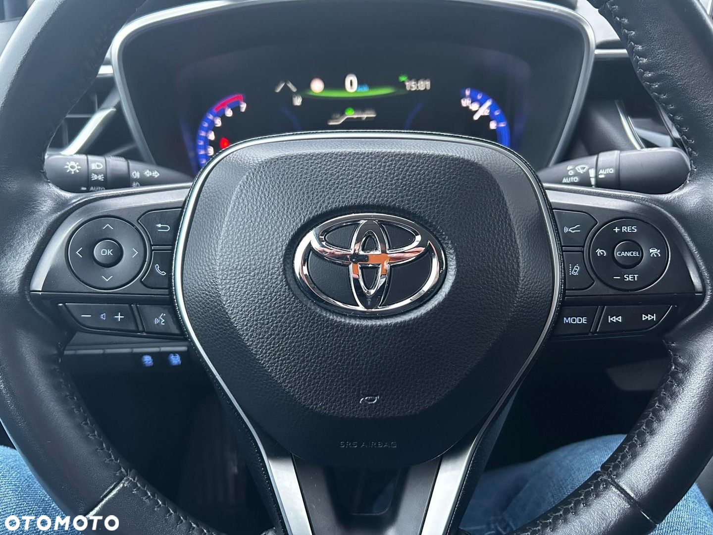 Toyota Corolla - 11
