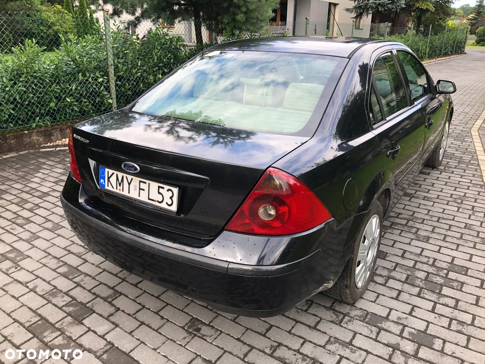 Ford Mondeo 2.0 TDDi Ghia - 5