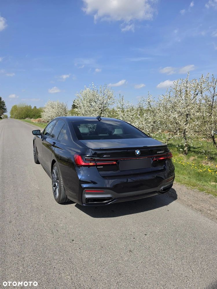 BMW Seria 7 750d xDrive sport - 5