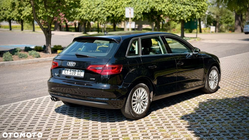 Audi A3 Sportback - 4