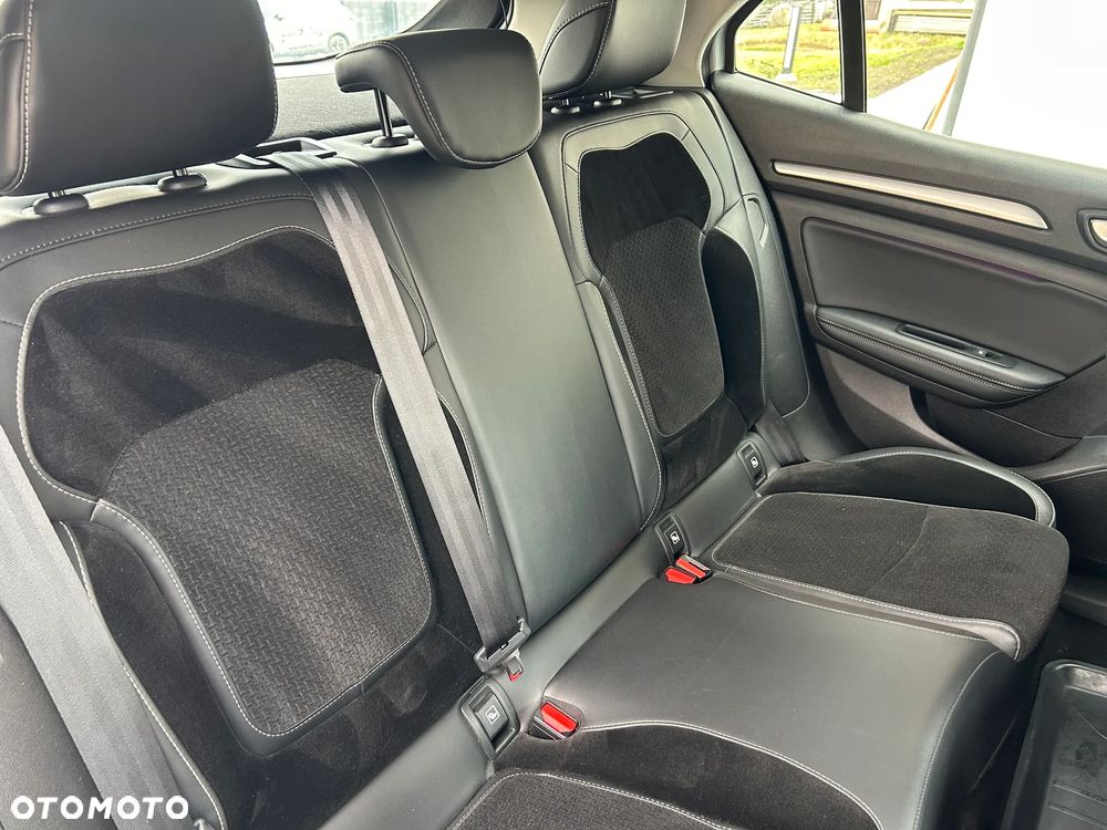 Renault Megane 1.5 Blue dCi Intens - 30