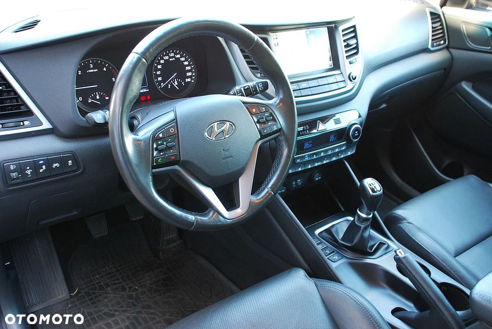 Hyundai Tucson blue 1.7 CRDi 2WD Style - 4
