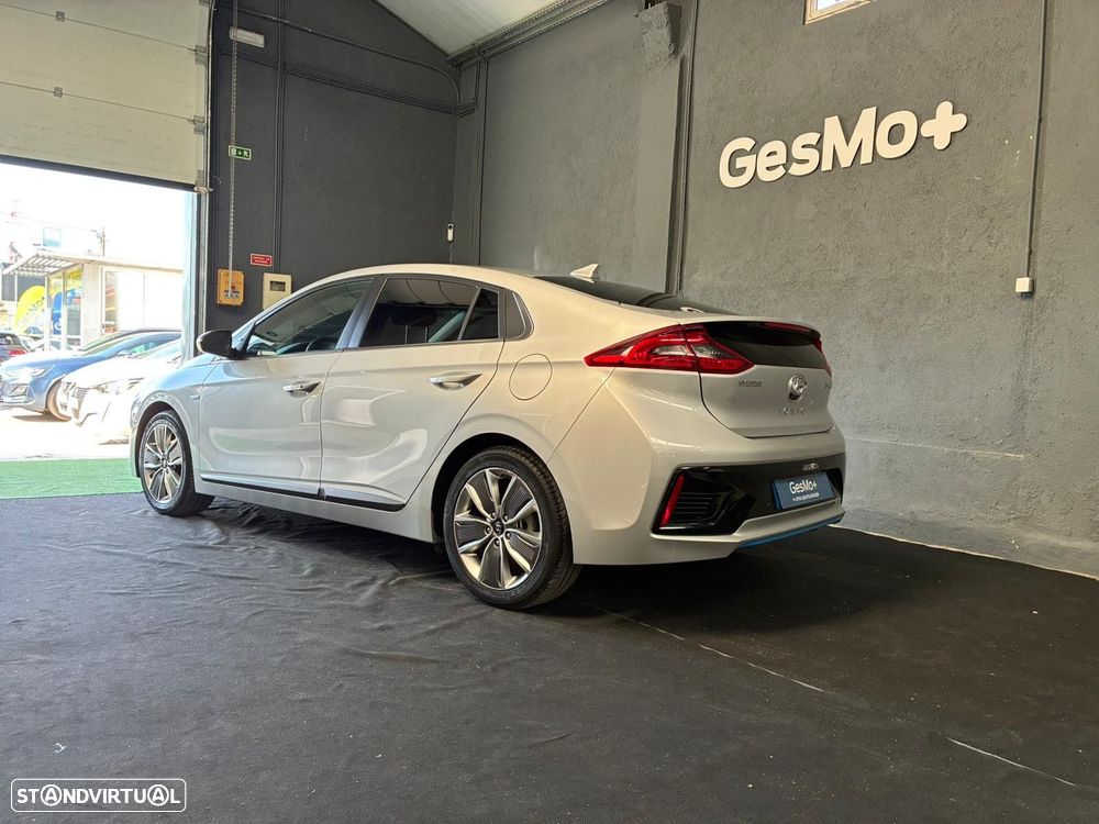 Hyundai Ioniq 1.6 GDI HEV - 9