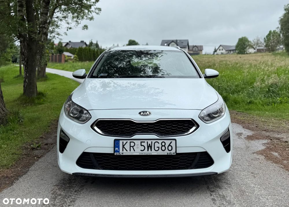 Kia Ceed 1.6 CRDi mHEV L - 3