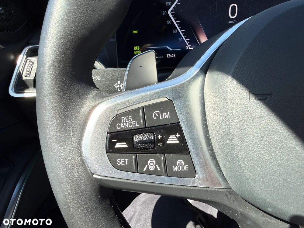 BMW Seria 3 320d xDrive M Sport sport - 30