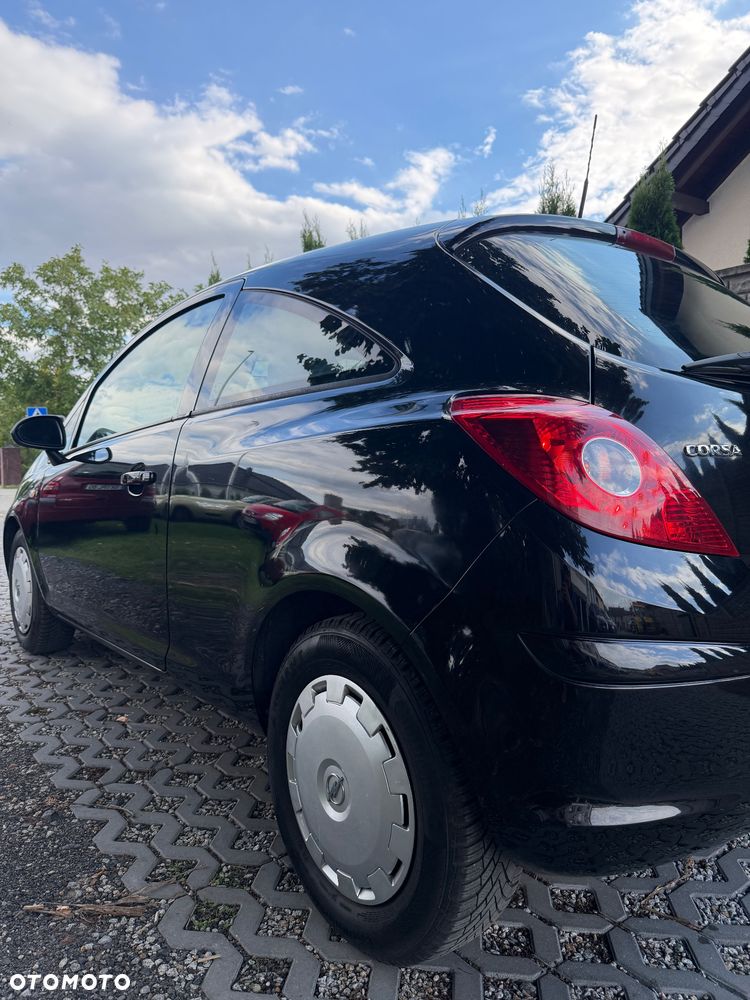 Opel Corsa 1.4 16V Color Edition - 16