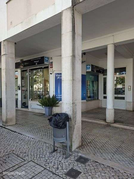 Espaço comercial para arrendar - Grande imagem: 3/8