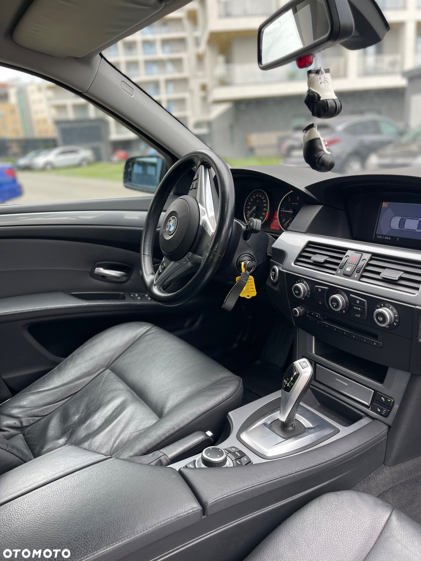 BMW Seria 5 520d Edition Sport - 13