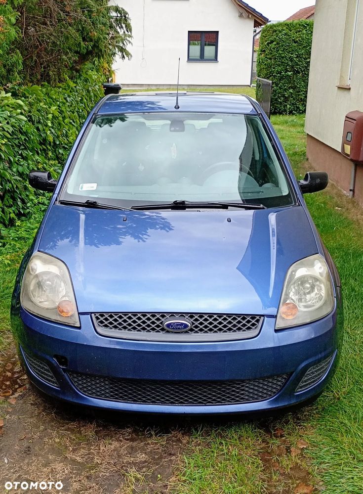 Ford Fiesta - 4