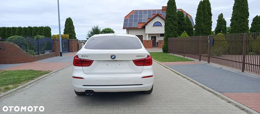 BMW 3GT 320d Sport-Aut Sport Line - 4
