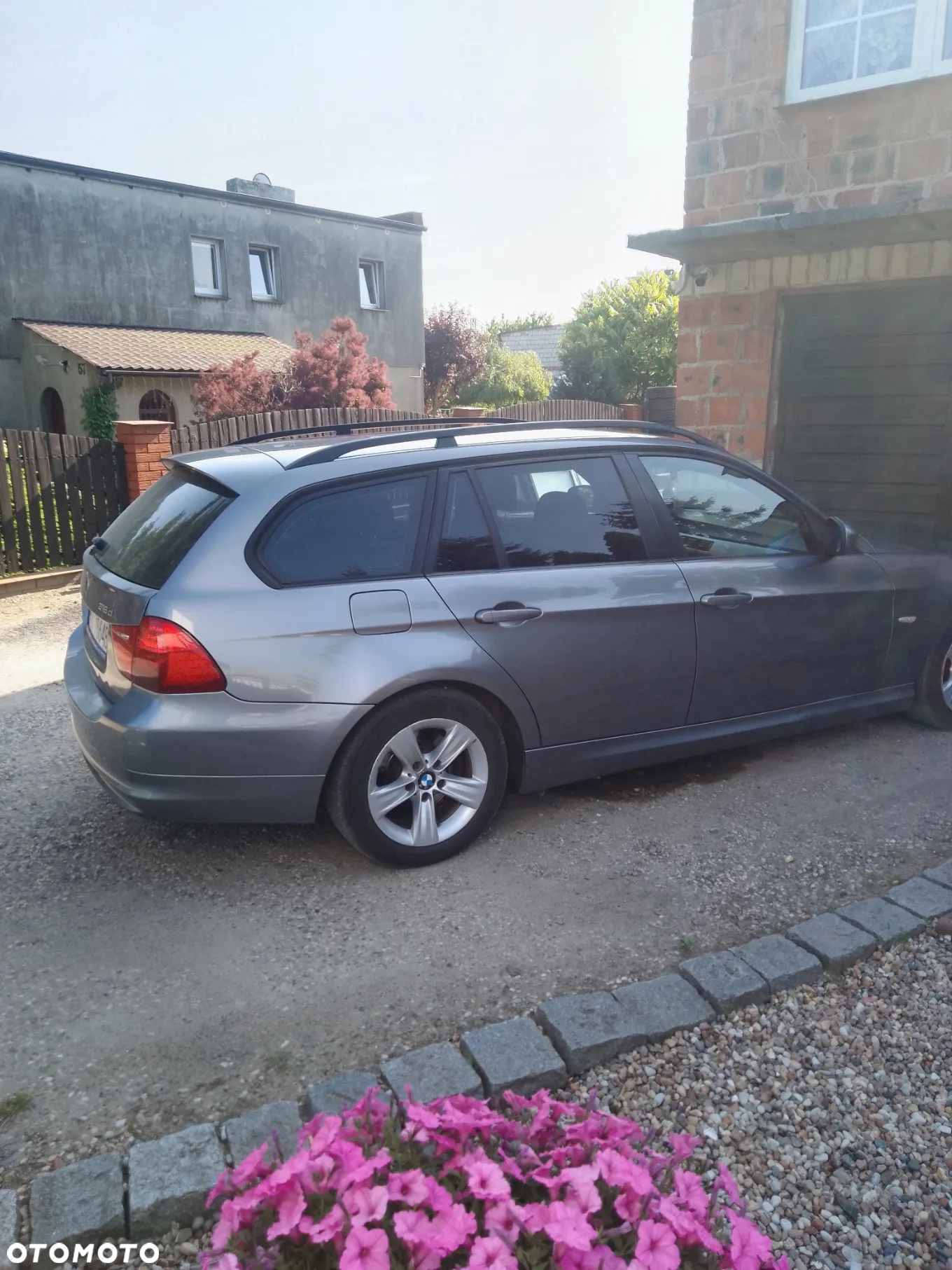 BMW Seria 3 318d - 4