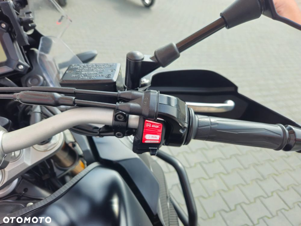 Yamaha Super Tenere - 23