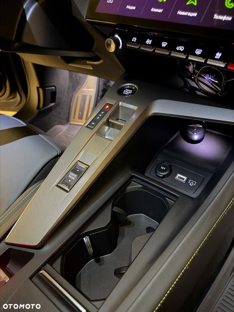 Peugeot 308 1.2 PureTech GT Pack S&S EAT8 - 10