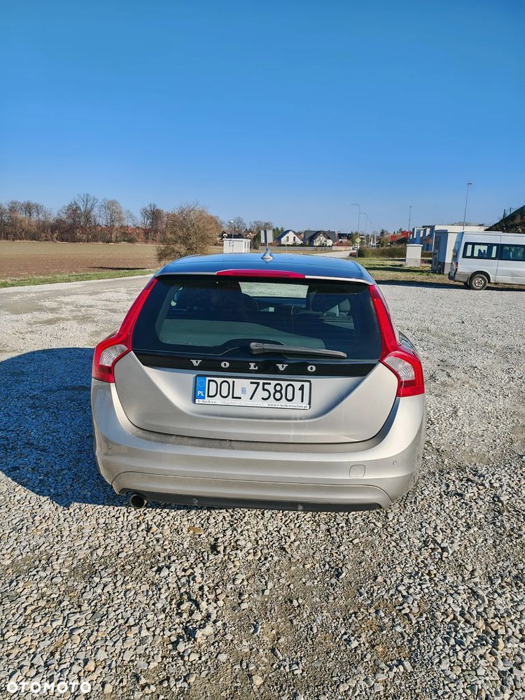 Volvo V60 D2 Kinetic - 7