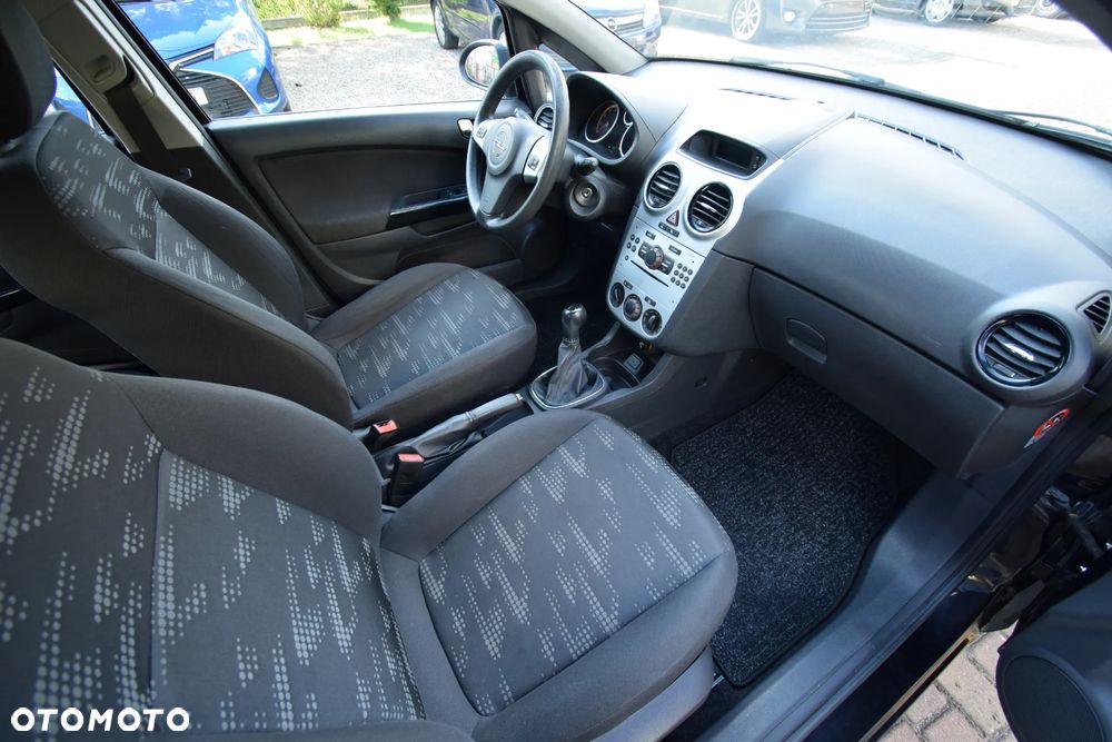 Opel Corsa - 13