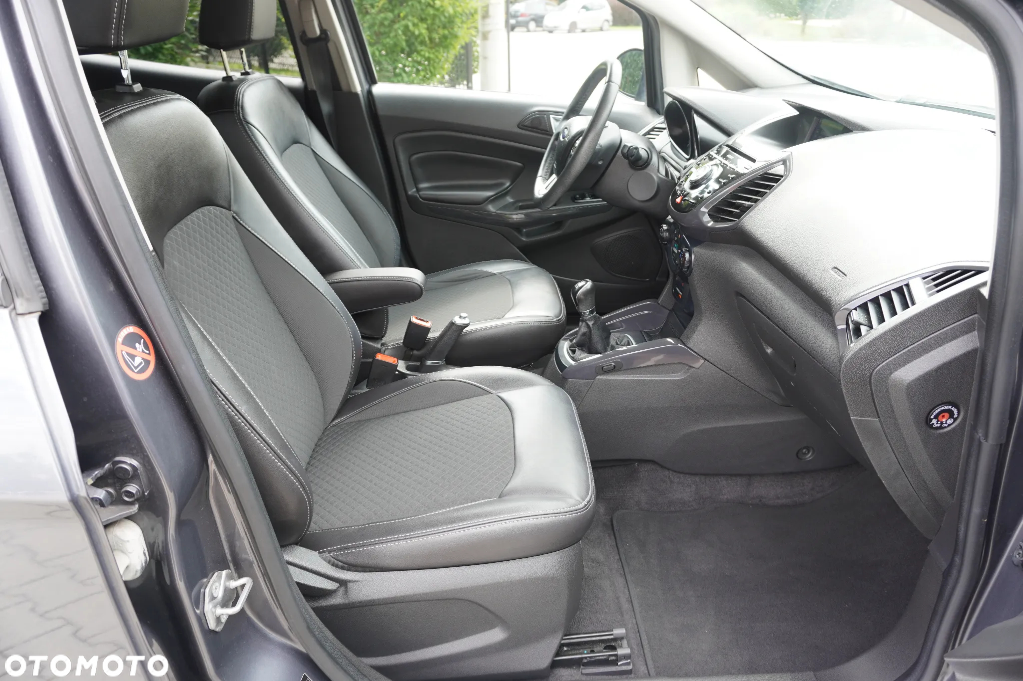 Ford EcoSport 1.0 EcoBoost TITANIUM - 18