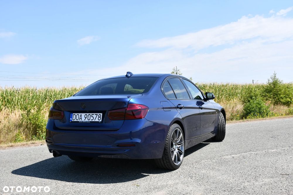 BMW Seria 3 318i Sport Line - 7