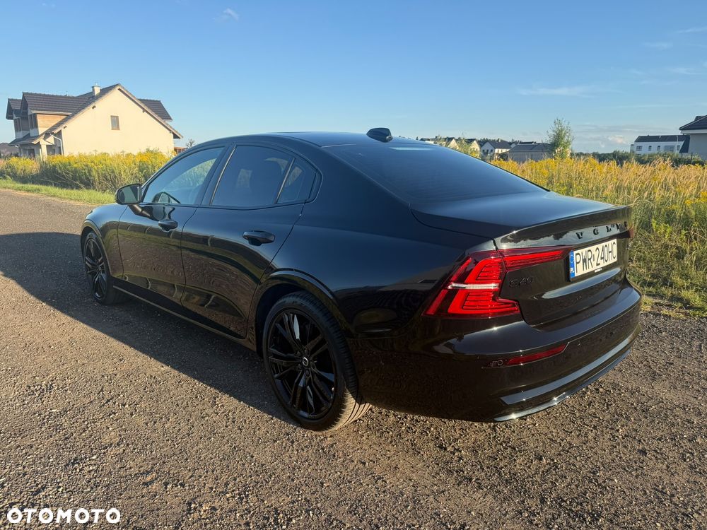 Volvo S60 B5 B AWD Ultimate Dark - 9