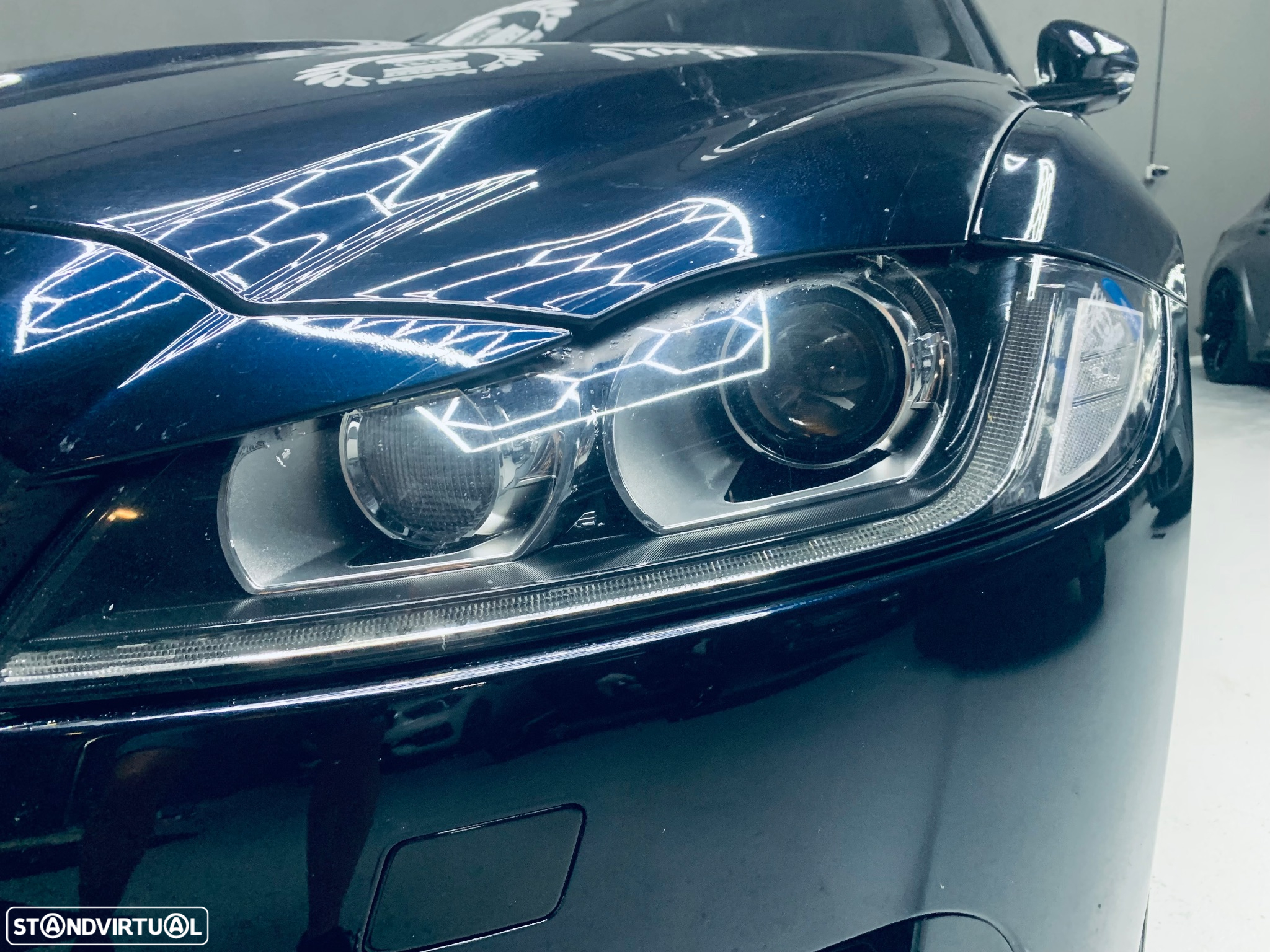 Jaguar XF 2.0 D R-Sport Aut. - 2